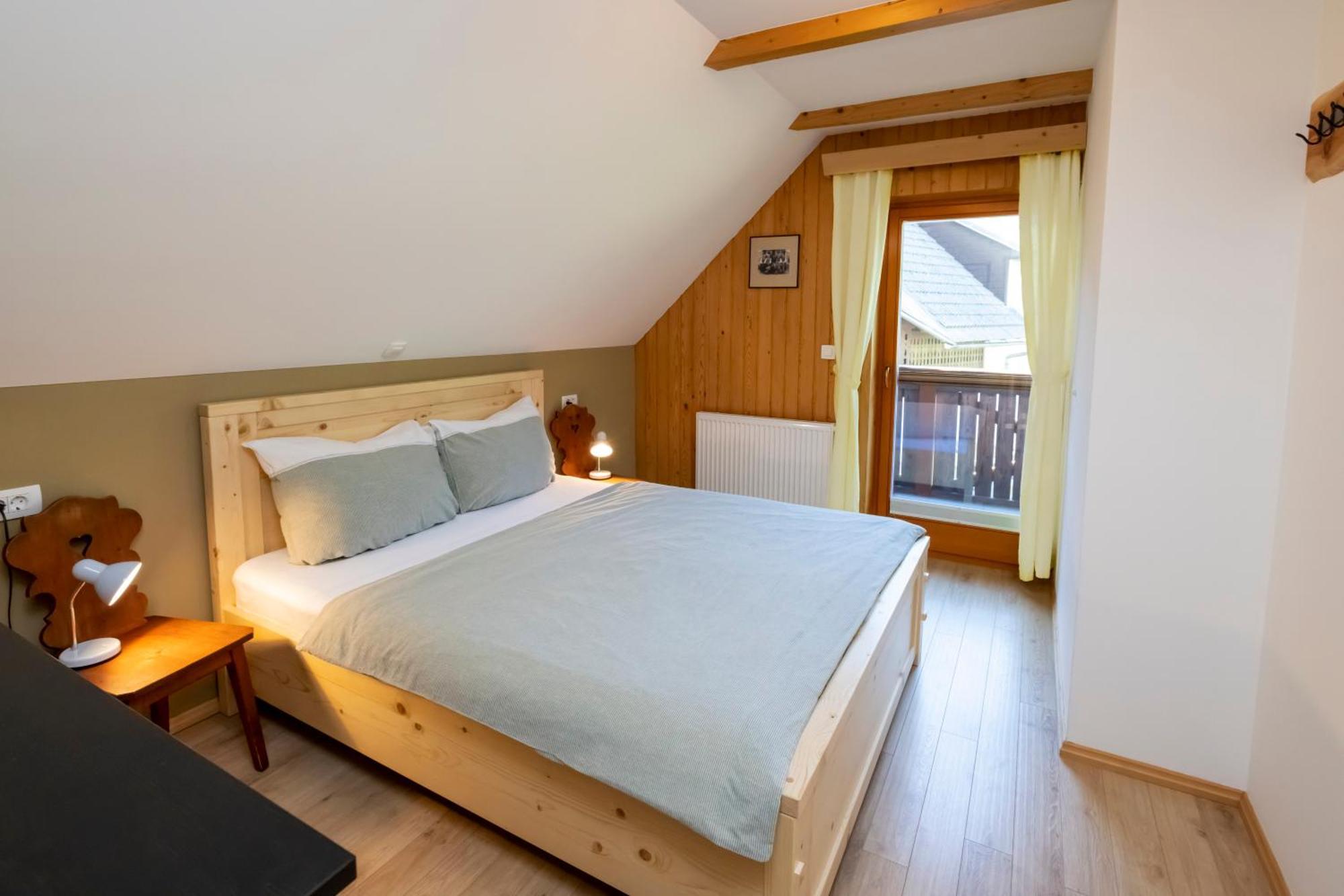 Chalet Pr Dobravc Бохинь Экстерьер фото